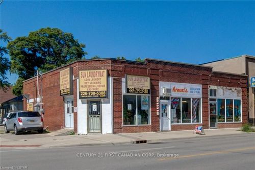 1066 Dundas St, London, ON, N5W3A6 | Card Image