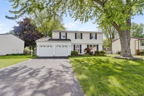 2203 Longport Dr, Maumee, OH, 43537-1146 | Card Image