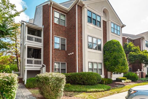 502-502 Ashlawn Ct, Nashville, TN, 37215-6137 | Card Image