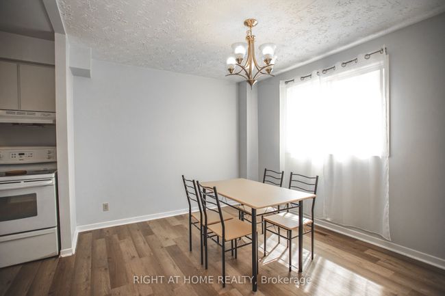 92 Farquhar Pl, House attached with 3 bedrooms, 2 bathrooms and 2 parking in Elliot Lake ON | Image 7