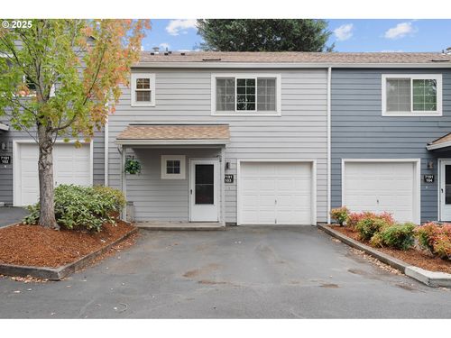 unit-103-7191 Sw Sagert St, Tualatin, OR, 97062-8250 | Card Image