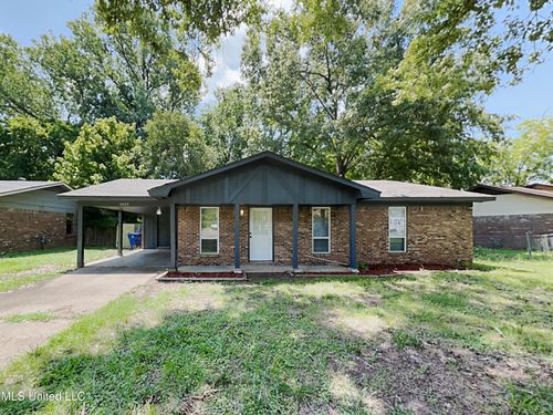 5409 Smallwood Cv, Horn Lake, MS, 38637-9038 | Card Image