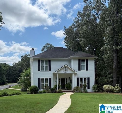 348 Hillandell Dr, Hoover, AL, 35244-3225 | Card Image
