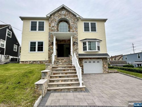 178 Leonard Pl, North Arlington, NJ, 07031-4927 | Card Image