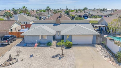 13837 Flintlock Dr, Corpus Christi, TX, 78418-6101 | Card Image