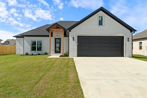 27 Dandelion Dr, Greenbrier, AR, 72058-8067 | Card Image