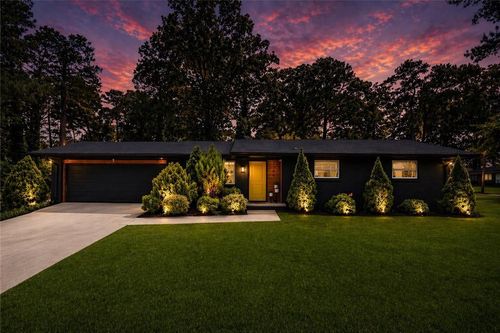 1746 Camperdown Cir, Decatur, GA, 30035-1345 | Card Image