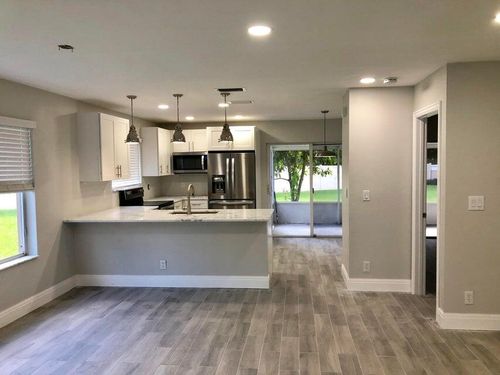 11180 Sw 17th Mnr, Davie, FL, 33324-7103 | Card Image