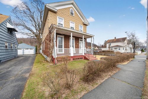 195 W Main St, Port Jervis, NY, 12771-2837 | Card Image