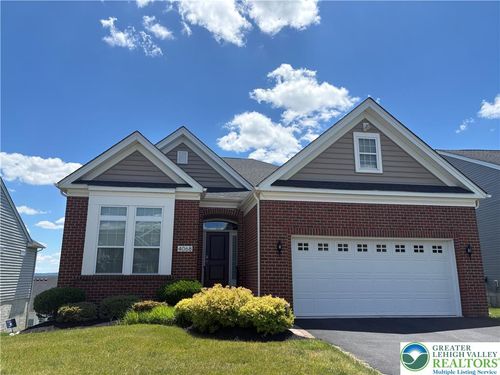 4068 Rutz Ln, ALLENTOWN, PA, 18104-7702 | Card Image