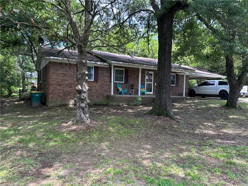 2902 Erie Ave, Russellville, AR, 72802-8926 | Card Image