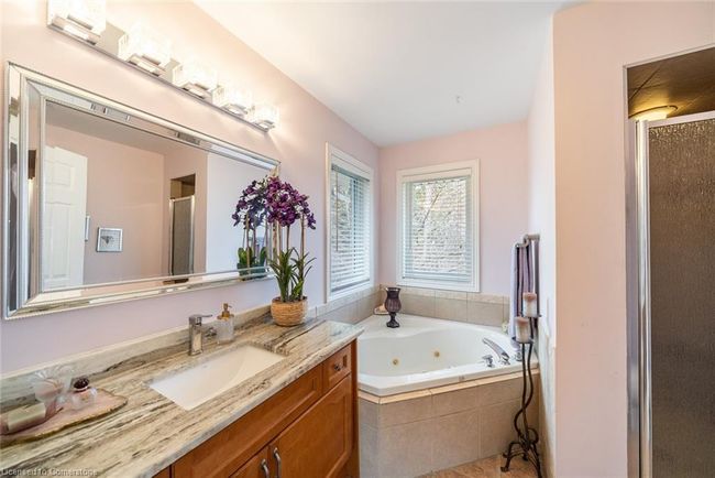 51 Orchard Dr, House other with 5 bedrooms, 4 bathrooms and 12 parking in Ancaster ON | Image 29