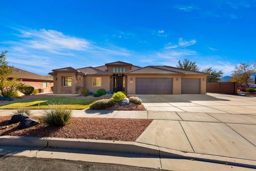 382 W 200 S, Ivins, UT, 84738-6737 | Card Image