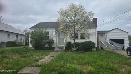 908 Crescent St, Morristown, TN, 37813 | Card Image