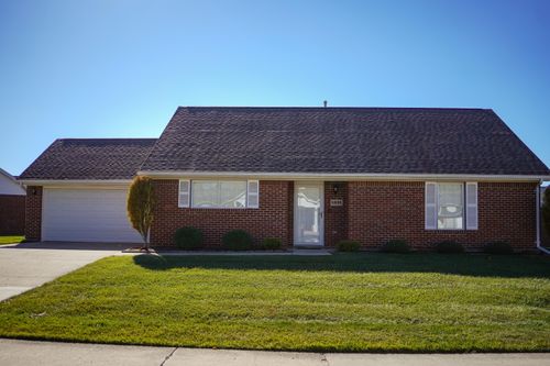 37-1831 Pinehurst Dr, Springfield, OH, 45502-7889 | Card Image