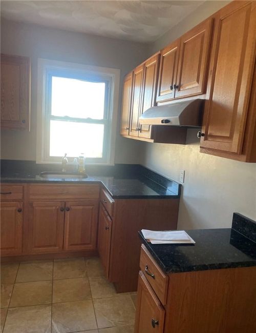 228 Norfolk Ave, Pawtucket, RI, 02861-2139 | Card Image