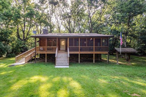 561 River View Dr, SHENANDOAH, VA, 22849-3413 | Card Image