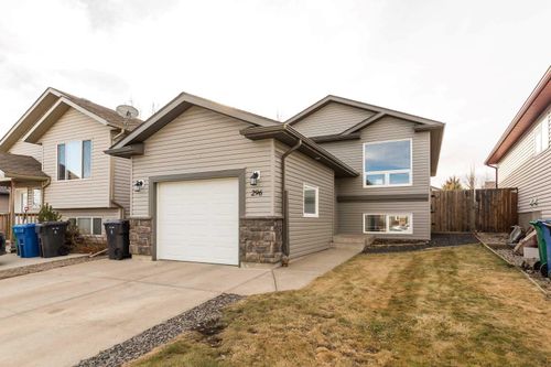 296 Tartan Cir W, Lethbridge, AB, T1J0Z1 | Card Image