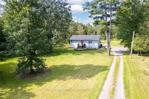 4692 O'Keefe Rd, Saint Andrews West, ON, K0C2A0 | Card Image