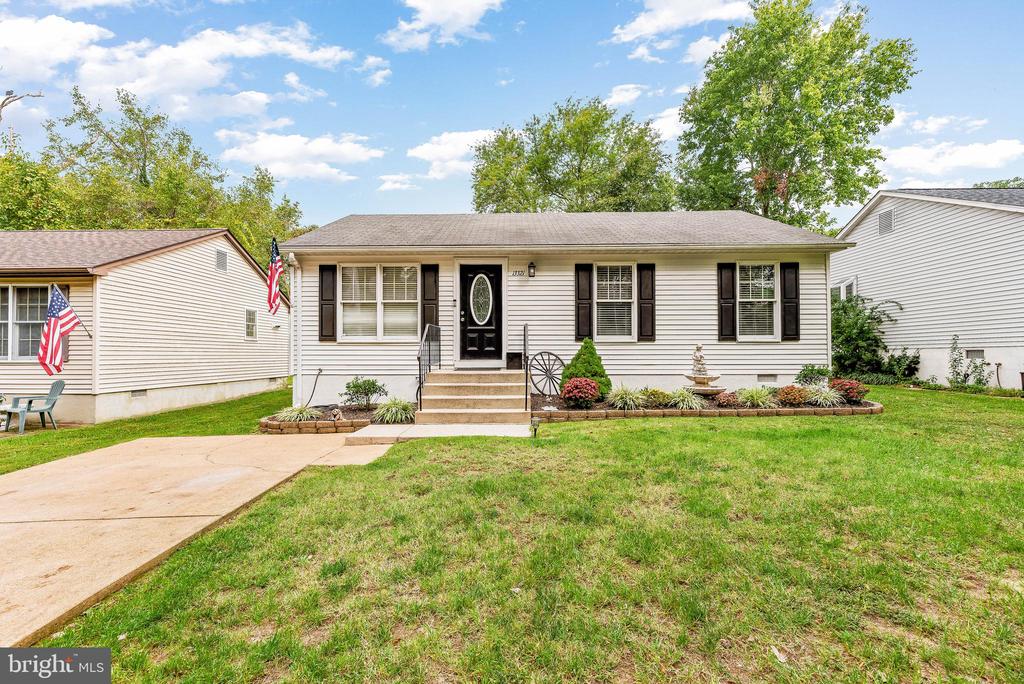 Trenton Ave, Lusby, MD 20657
