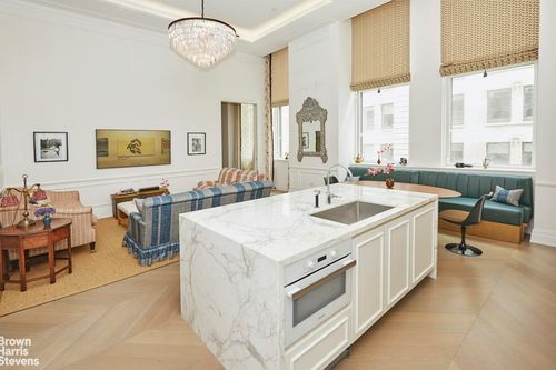 5b-108 Leonard St, New York, NY, 10013-5252 | Card Image