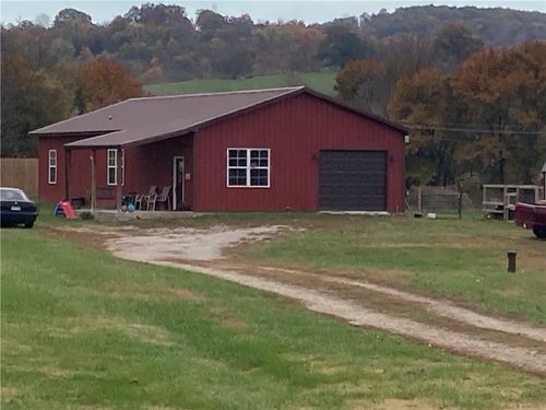 10689 Highway 103 S, Green Forest, AR, 72638-3588 | Card Image