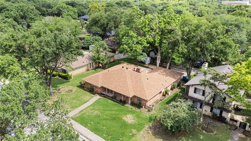 1209 Hanna Cir, Desoto, TX, 75115-3105 | Card Image