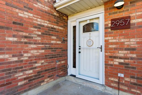 2957 4390, Roy, UT, 84067-9533 | Card Image