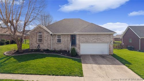 507 Deer Run Dr, Sellersburg, IN, 47172-9767 | Card Image