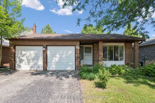 167 Westvale Dr, Waterloo, ON, N2T1B7 | Card Image
