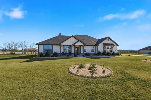 6901 Scarlett Way, Godley, TX, 76044-3370 | Card Image