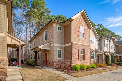 738 Wickham Ridge Rd, Apex, NC, 27539-9049 | Card Image