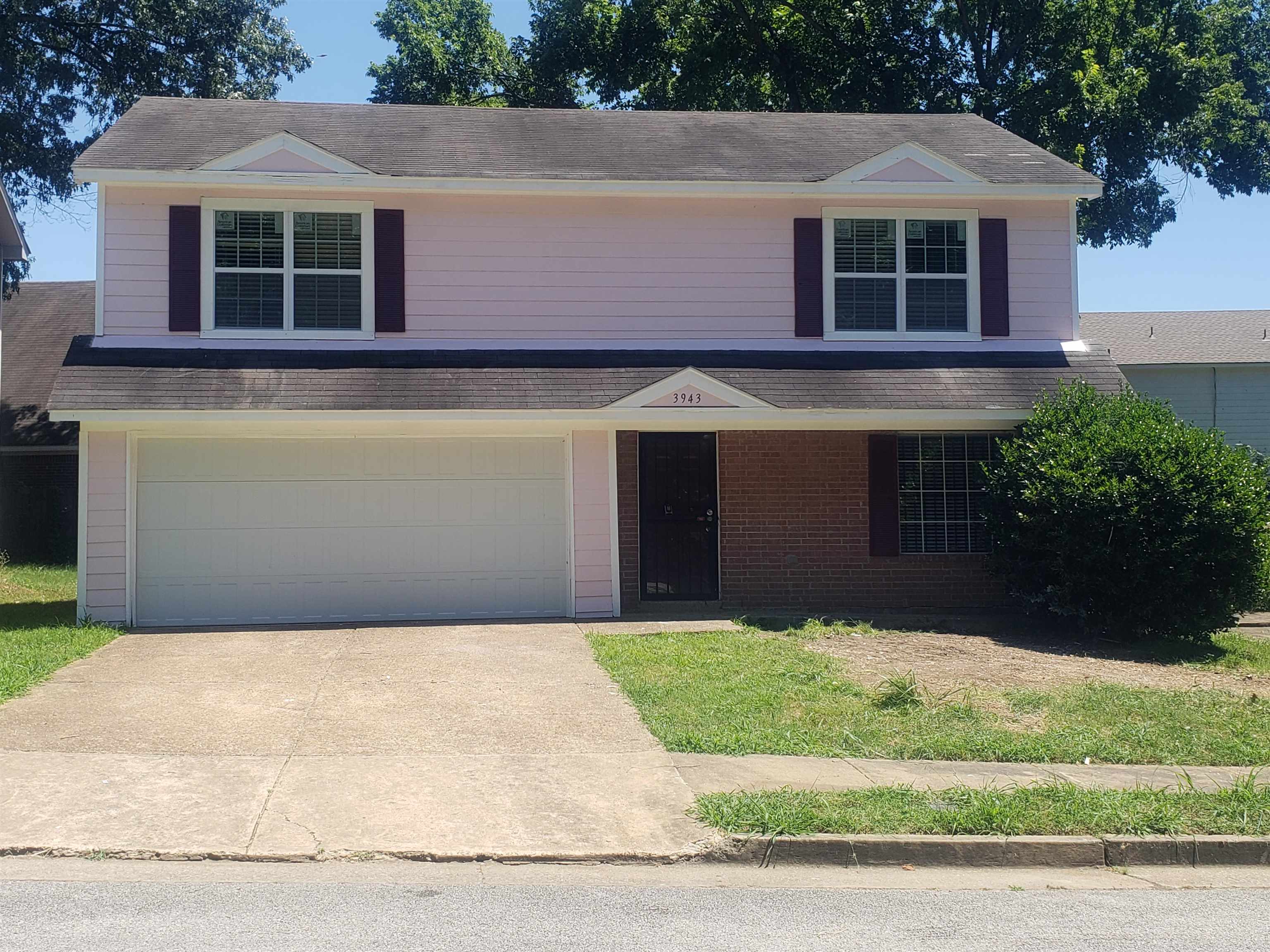 Laura Springs Dr, Memphis, TN 38128
