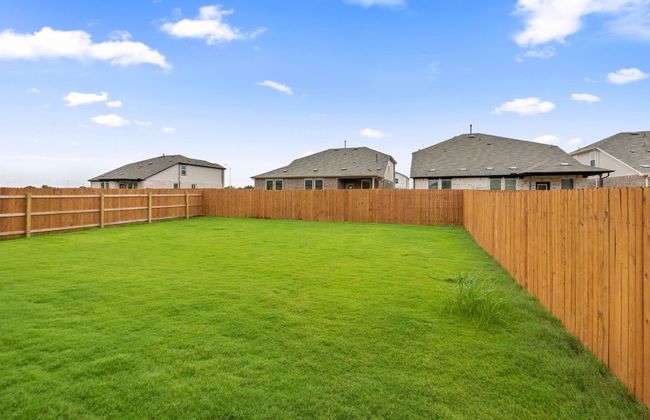 13320 Lapoynor St, House other with 3 bedrooms, 3 bathrooms and null parking in Manor TX | Image 15
