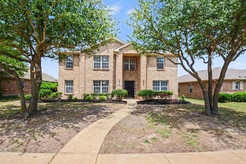 210 Trees Dr, Cedar Hill, TX, 75104-5099 | Card Image