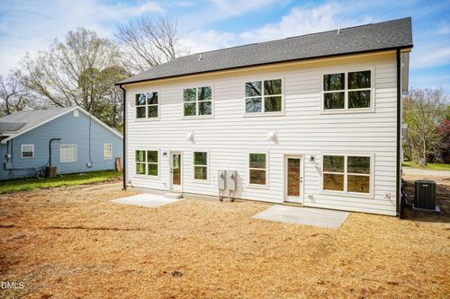 816 N Taylor St, Wake Forest, NC, 27587-2239 | Card Image