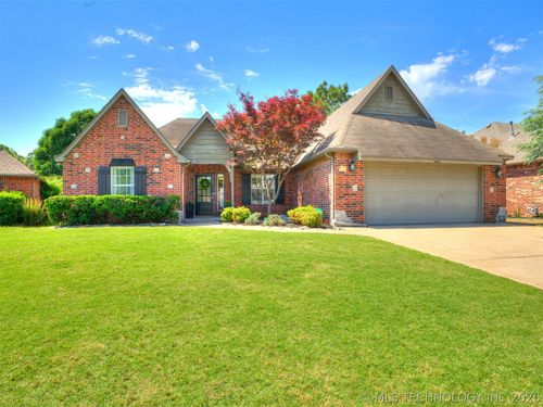 9940 E 119th Pl S, Bixby, OK, 74008-2562 | Card Image