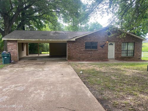 5704 Westminister Ln, Southaven, MS, 38671-7853 | Card Image