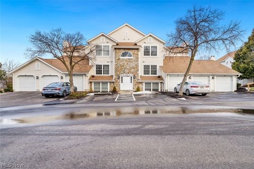 apt-a1-28260 Detroit Rd, Westlake, OH, 44145-2124 | Card Image