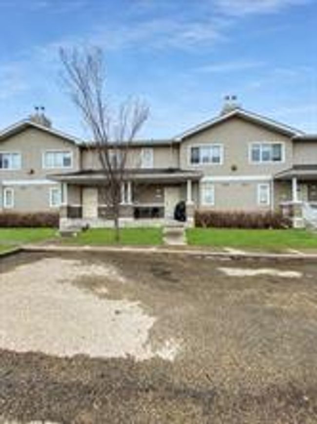 8640 103 Ave, Home with 2 bedrooms, 2 bathrooms and null parking in Grande Prairie AB | Image 19