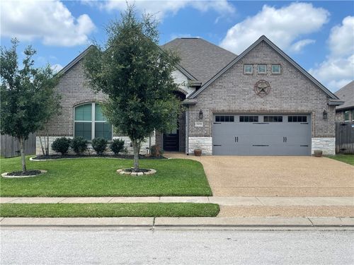 15654 Long Creek Ln, College Station, TX, 77845-2070 | Card Image