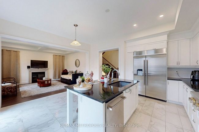 100 Ballantyne Blvd, House other with 4 bedrooms, 4 bathrooms and 2 parking in Vaughan ON | Image 11