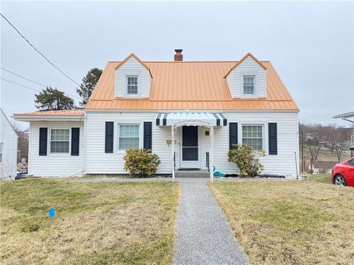 11 Washington Dr, Monessen, PA, 15062-2321 | Card Image