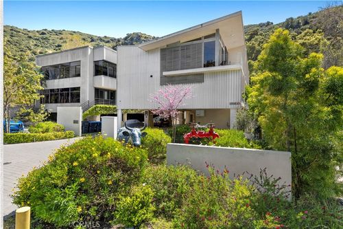 c-2745 Broadway St, Laguna Beach, CA, 92651-1831 | Card Image