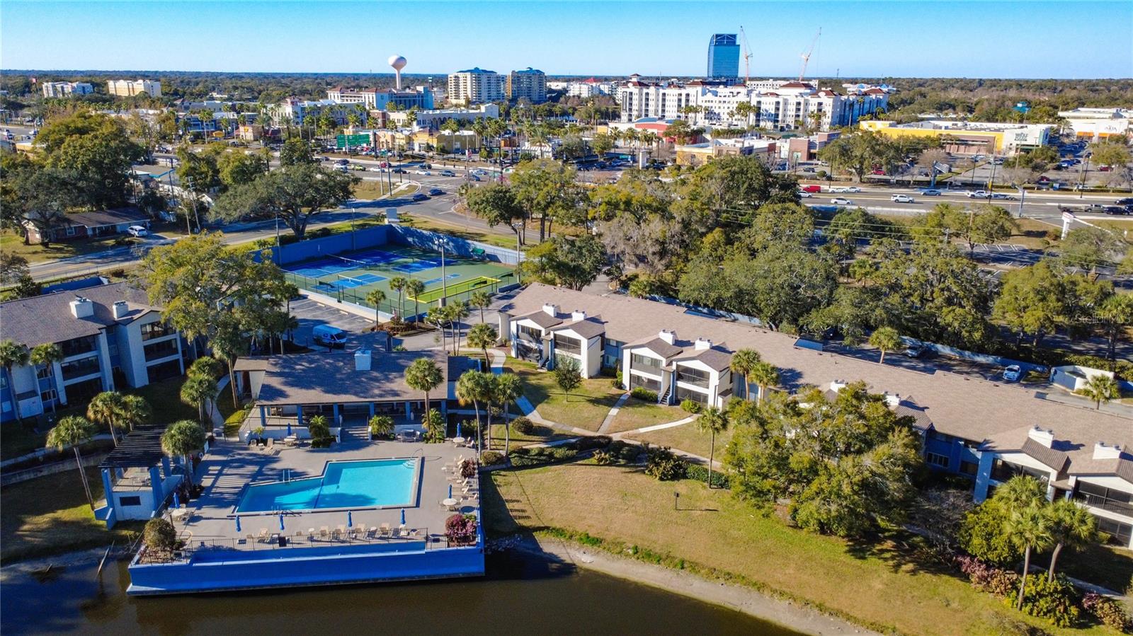 Residential in ALTAMONTE SPRINGS 5