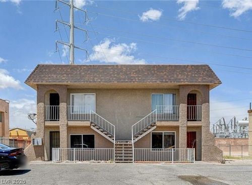 5322 Del Gado Dr, Las Vegas, NV, 89103-3566 | Card Image