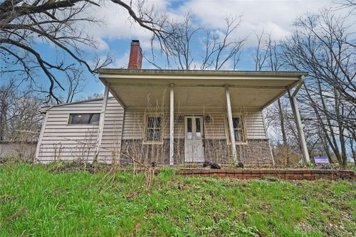 3964 Hubble Rd, Cincinnati, OH, 45247 | Card Image