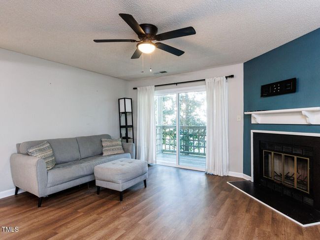 009-1280x960-living-room | Image 9