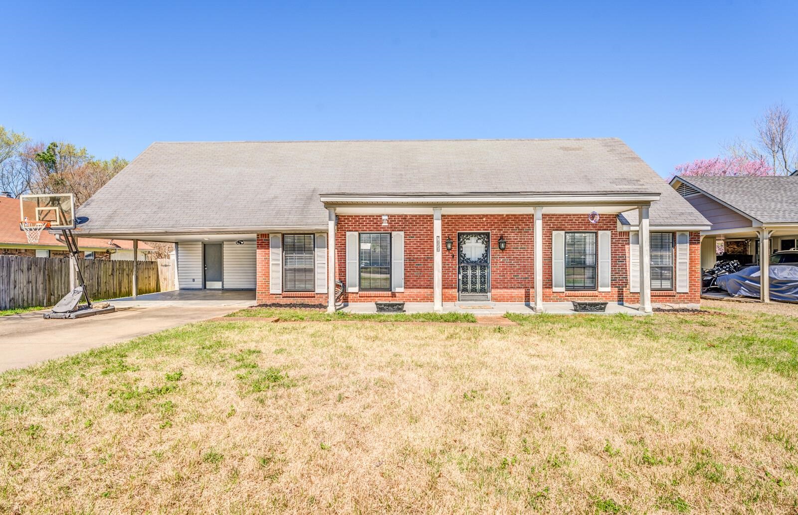 7856 Steven Franklin Dr, For Sale in Bartlett - eXp Realty