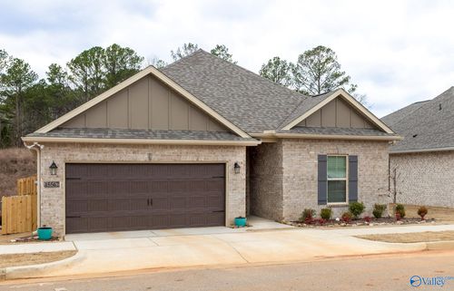 15567 Mizewell Ln, Harvest, AL, 35749-2304 | Card Image